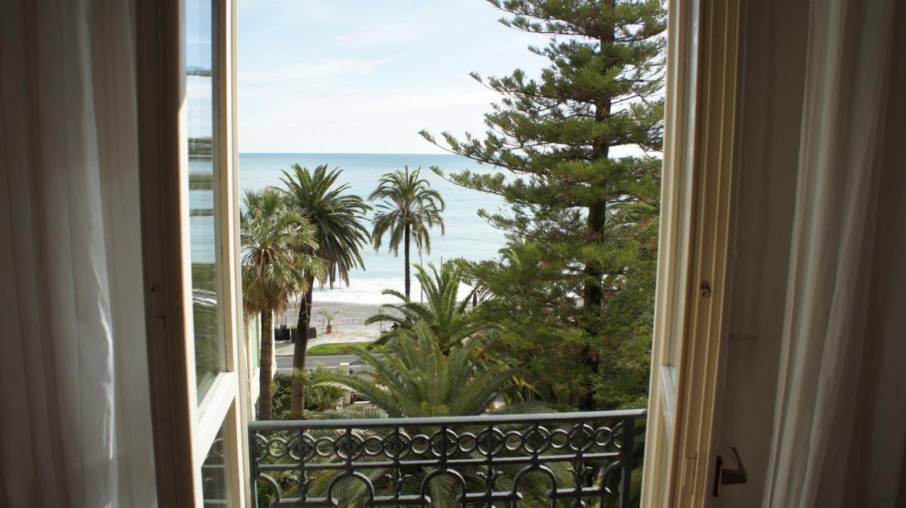 Regina Sur La Plage 멍똥 외부 사진